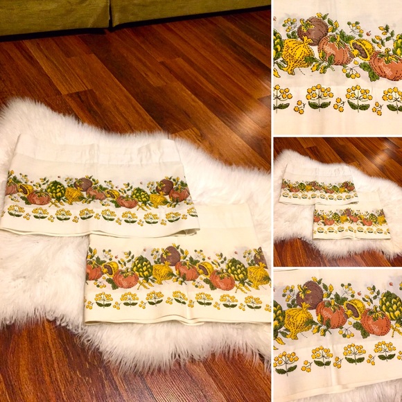 🦋2/$10 3/$15 4/$18 5/$20 Vintage Penny’s Valances